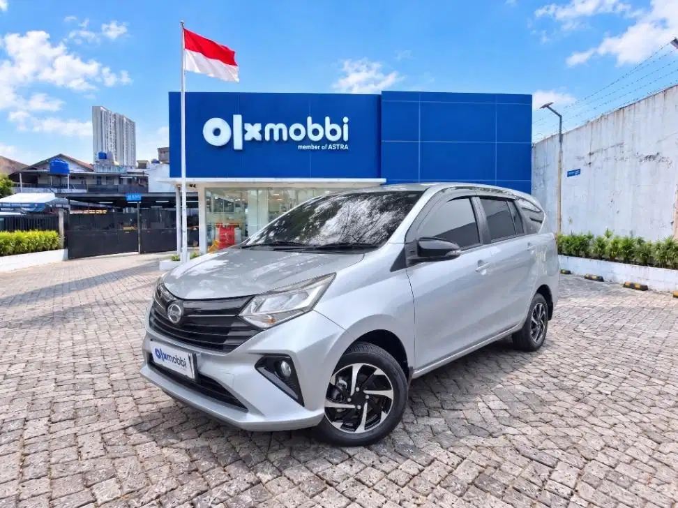 LOW DP Daihatsu Sigra 1.2 R Bensin-AT 2022 RKY