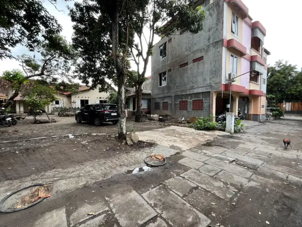 100m Kampus UGM & UNY area Gor Klebengan Jogja