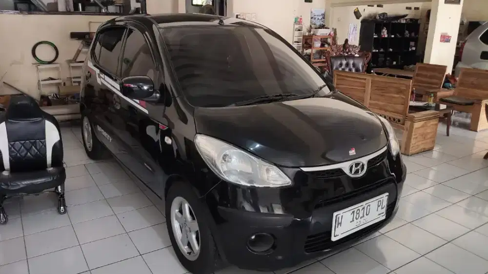Hyundai i10 tahun 2010 manual istimewa
