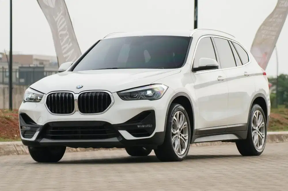 BMW X1 F48 Sport 2021 LCI Facelift X3 X5 X7 GLA GLB GLC GLE GLS CRV