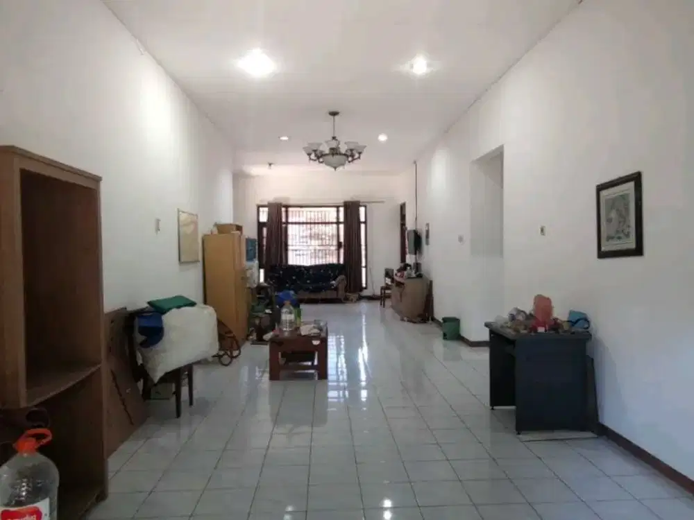 RIC.A053 MURAH Rumah Luas di Gayungsari Barat Surabaya Lokasi Nyaman, Siap Huni