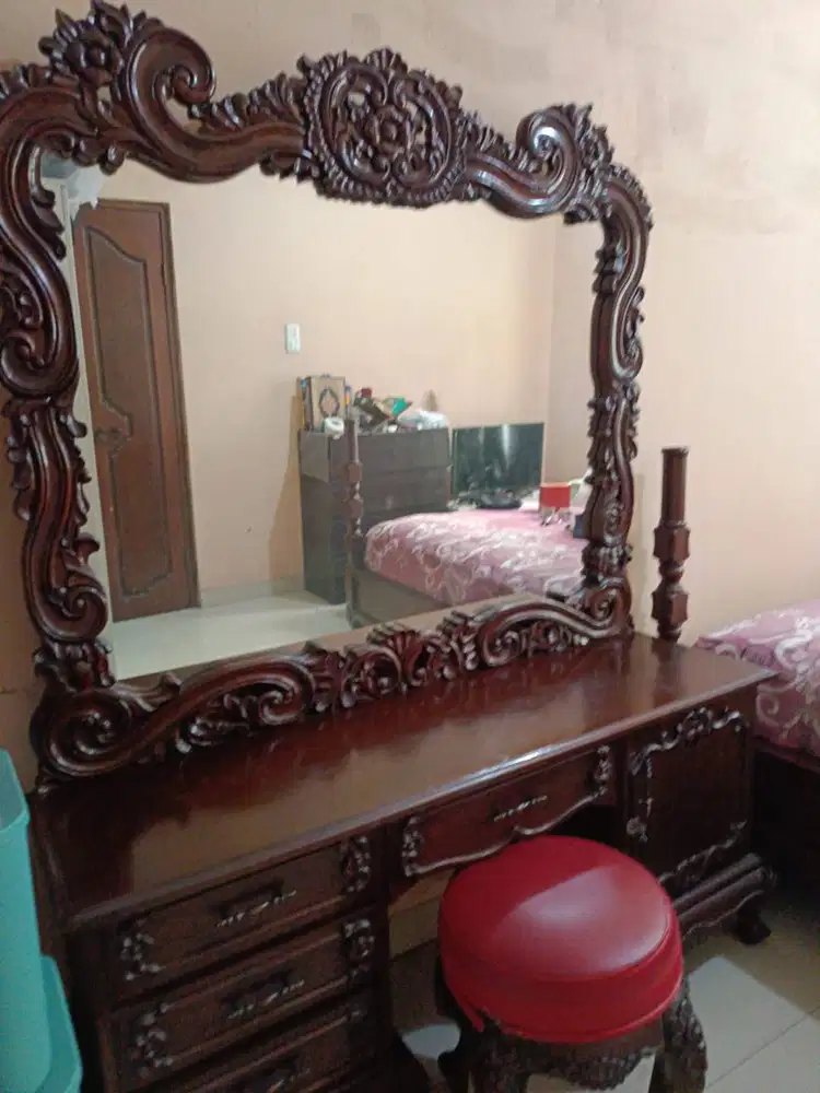 Furniture Jati Pemilik mau pindahan