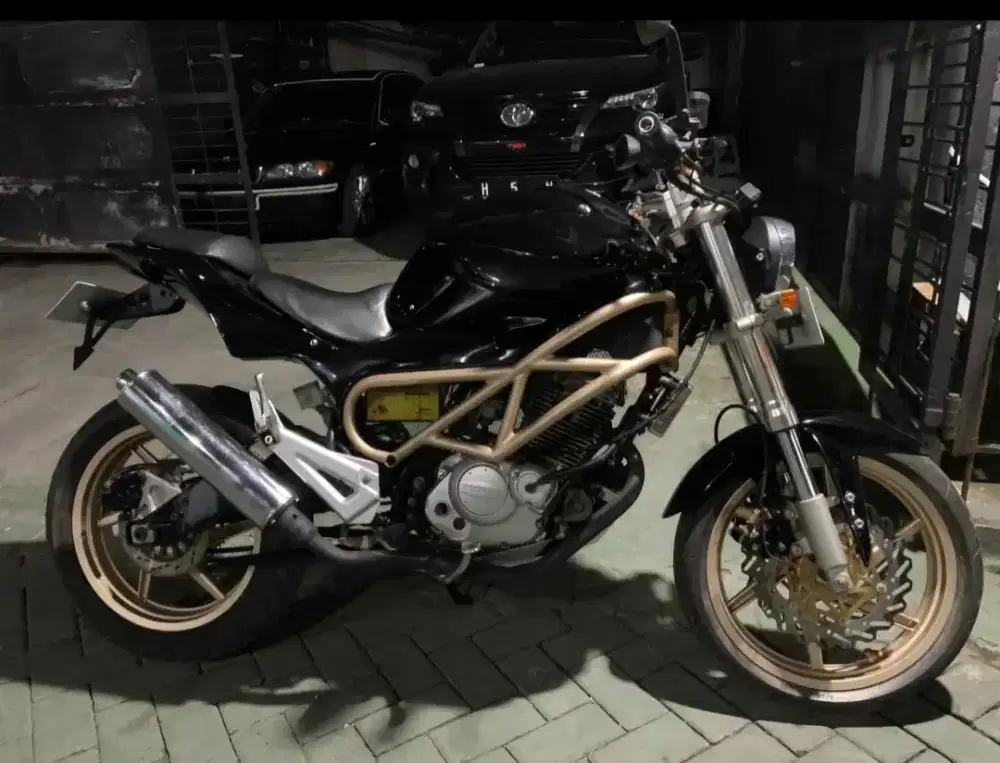 Dijual Motor Keren Harga Murah!