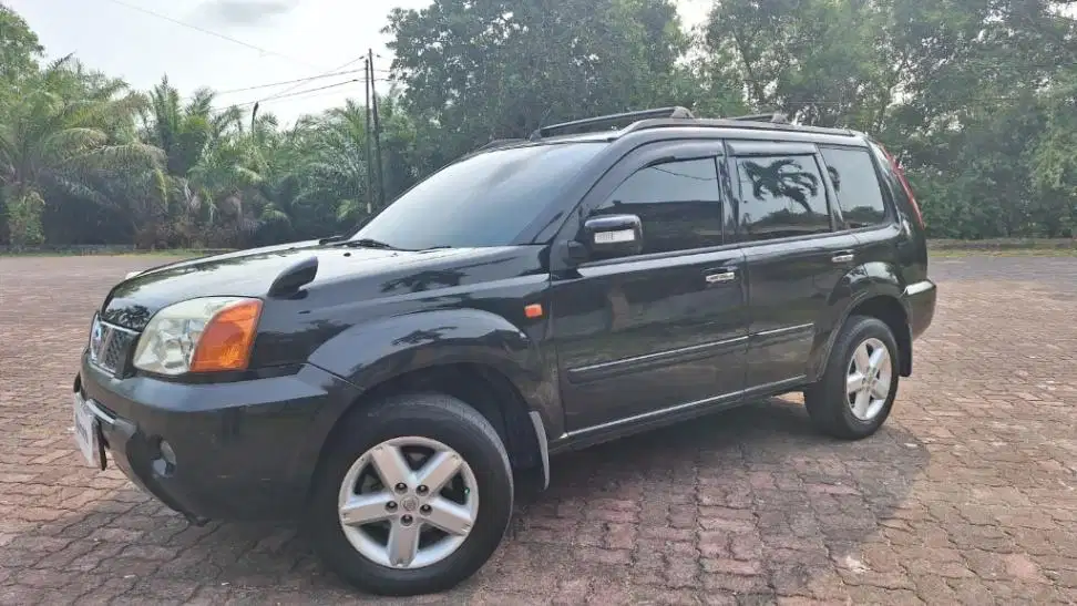 Pajak Panjang Nissan X-Trail 2.5 ST Bensin-AT 2008 Hitam KTAR