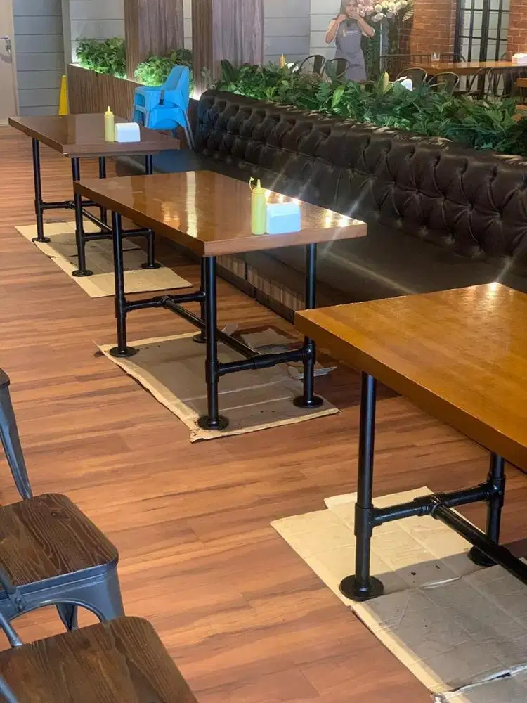 Meja makan Resto
