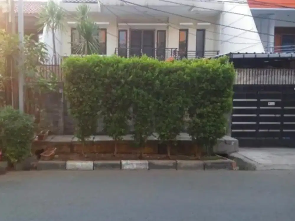 Rumah Komersial Alteri Kelapa Gading