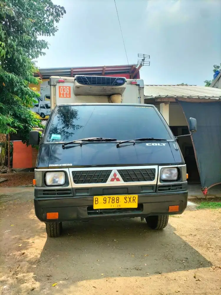 MITSUBISHI L300 FREEZER