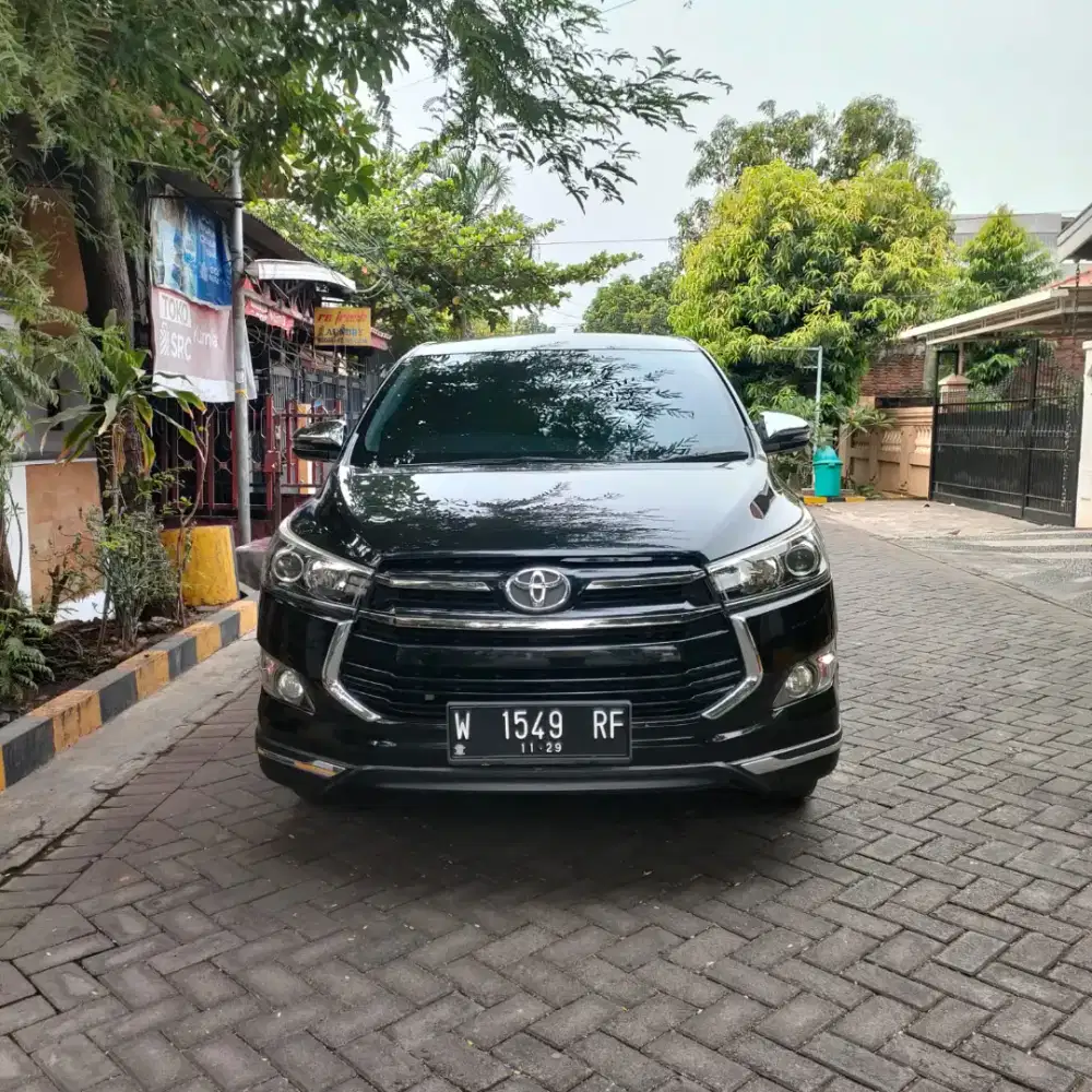 TOYOTA INNOVA VENTURER 2.0 Metic TH 2019