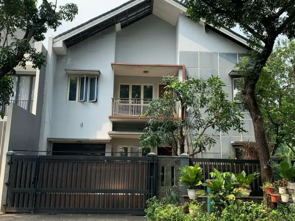 Dijual Cepat Rumah Nyaman Asri di Puspitaloka D Bsd City, Tangerang Selatan