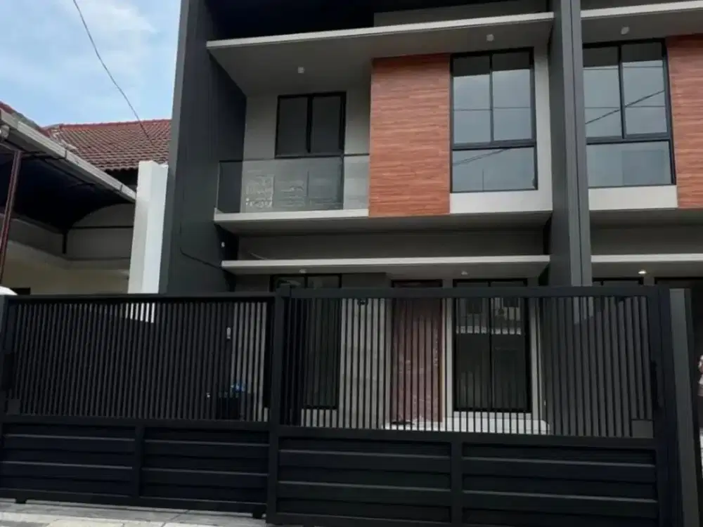 Dijual Rumah 2 Lt Siap Huni di Mulyosari Prima