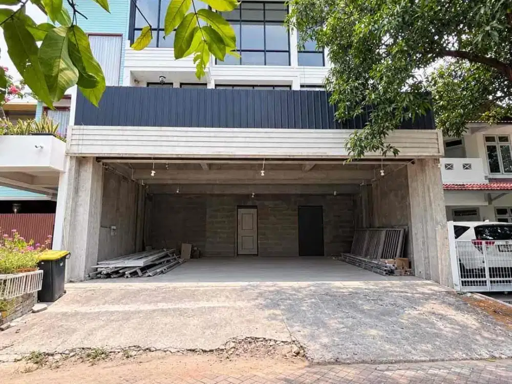 Rumah Hunian samping Mall Metropolitan