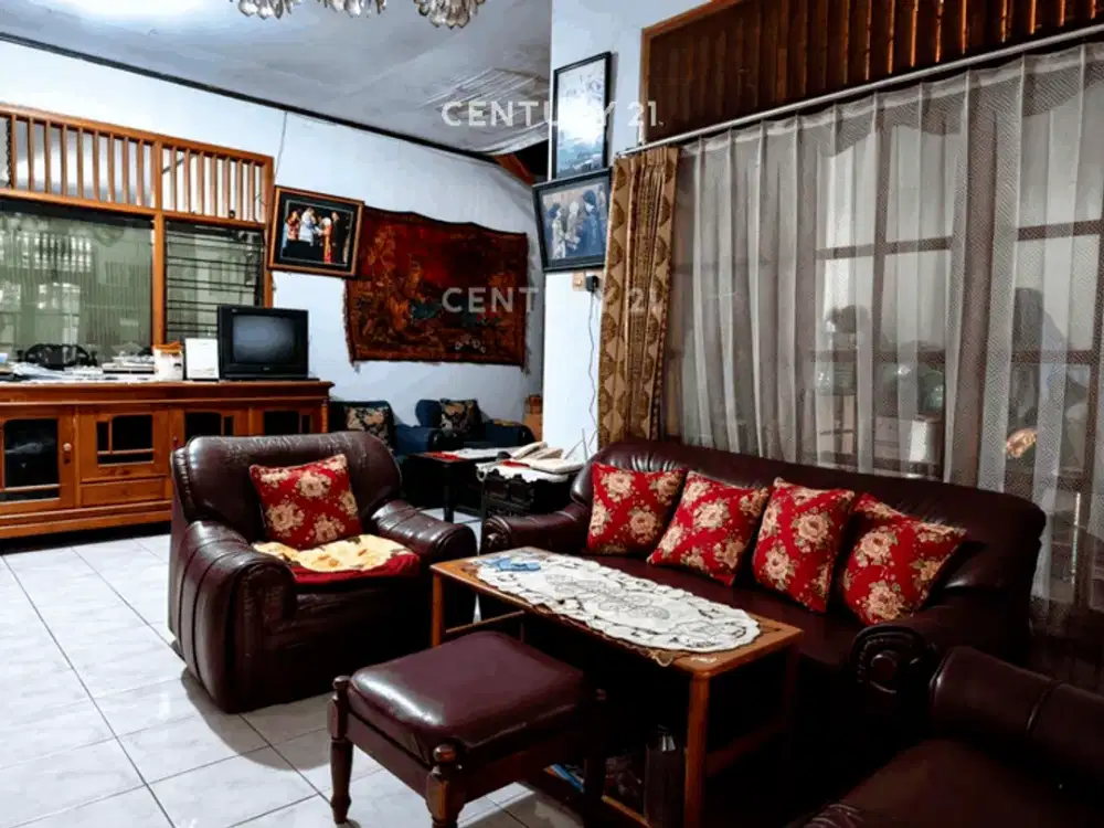 Rumah 1 Lantai Lokasi Strategis Di Kayu Putih S10001