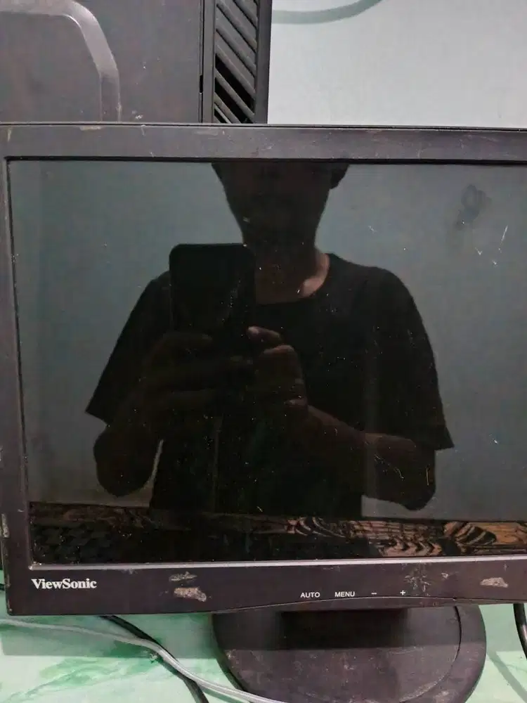 monitor 16inch viewsonic