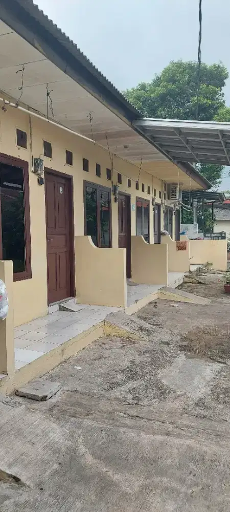 RUMAH KONTRAKAN CILEDUG