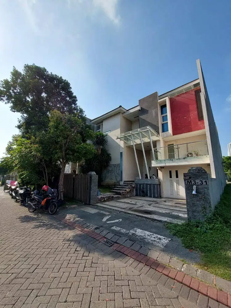 Dijual Rumah pakuwon City san Diego Surabaya Barat  Siap Huni