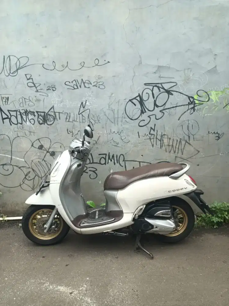 Scoopy prestige 2021