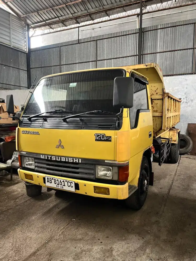 SIAP PAKAI!!! Mitsubishi FE 349 Dump Truck 2003