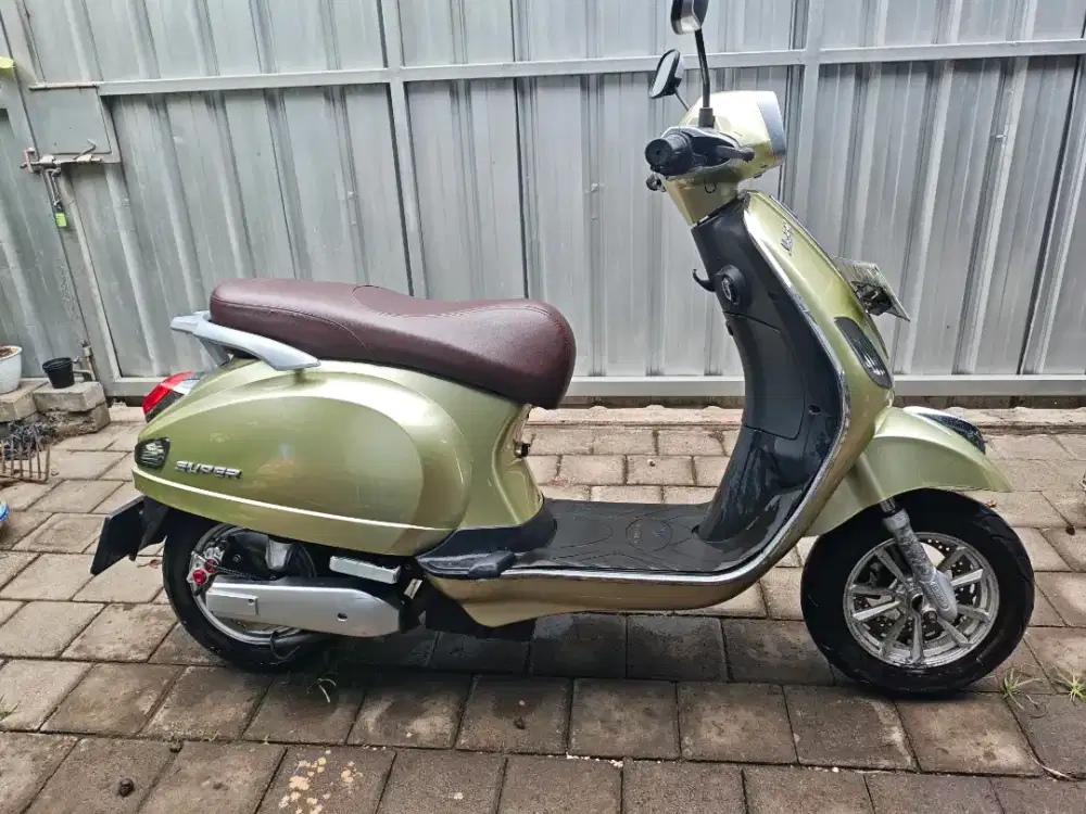 Uwinfly T3S jarang pakai baterai baru service jarak tempuh 60km molis