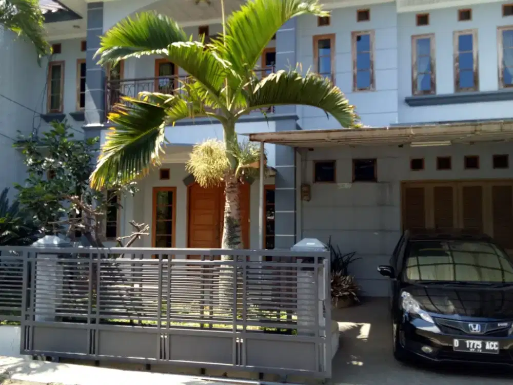 Rumah Mewah Di Villa Bandung Indah Cileunyi
