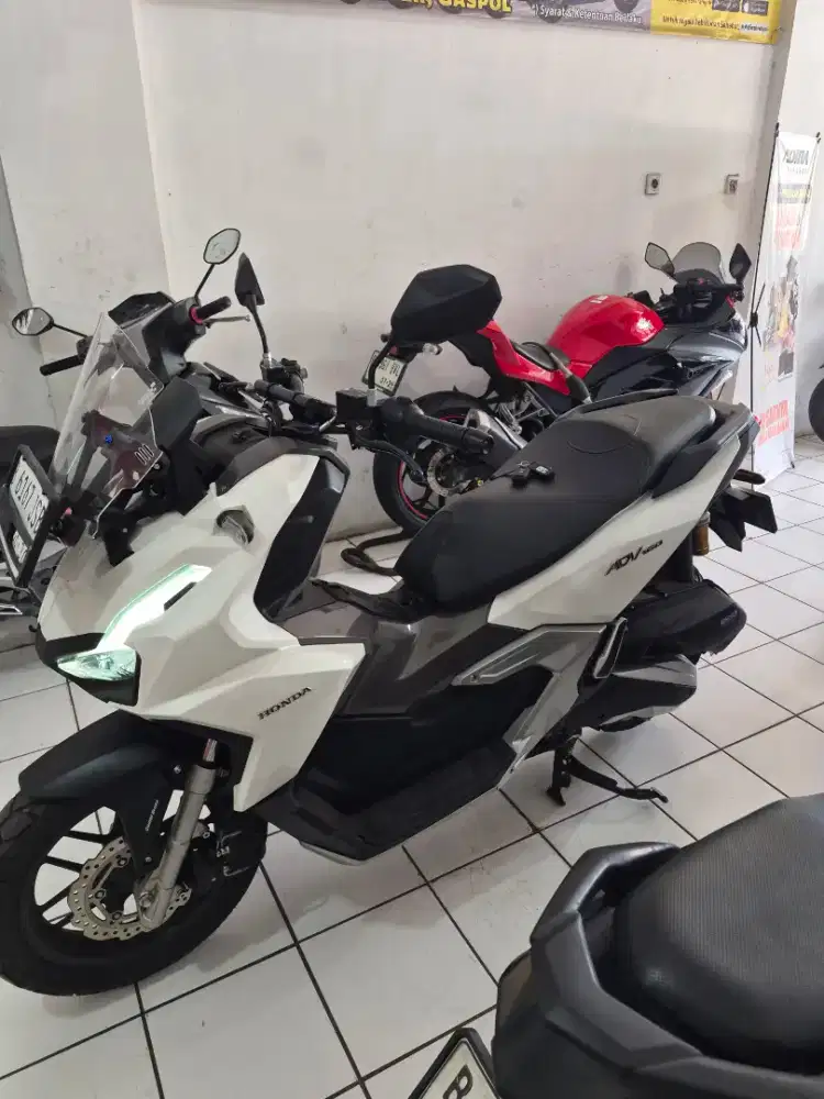 ADV 160 2025 OKe  cash/ kredit DP 2.750