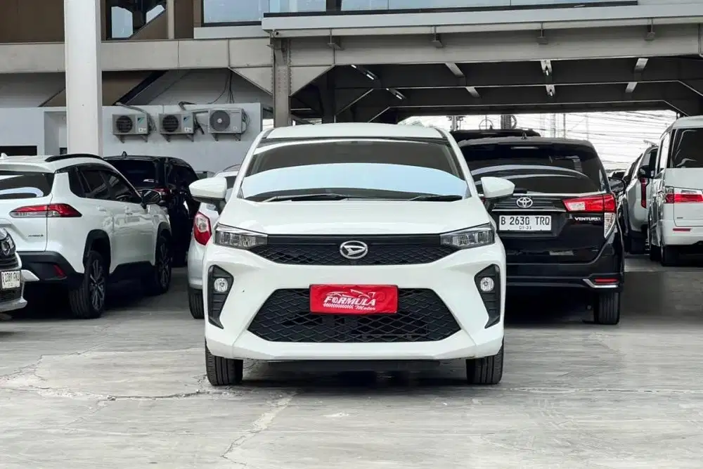 Daihatsu Xenia 1.3 R AT 2025 Putih
