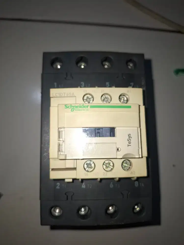 Jual kontaktor LC1DT60A