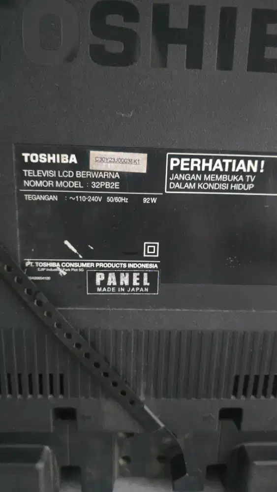 Jual TV Toshiba LCD Model 32PB2E