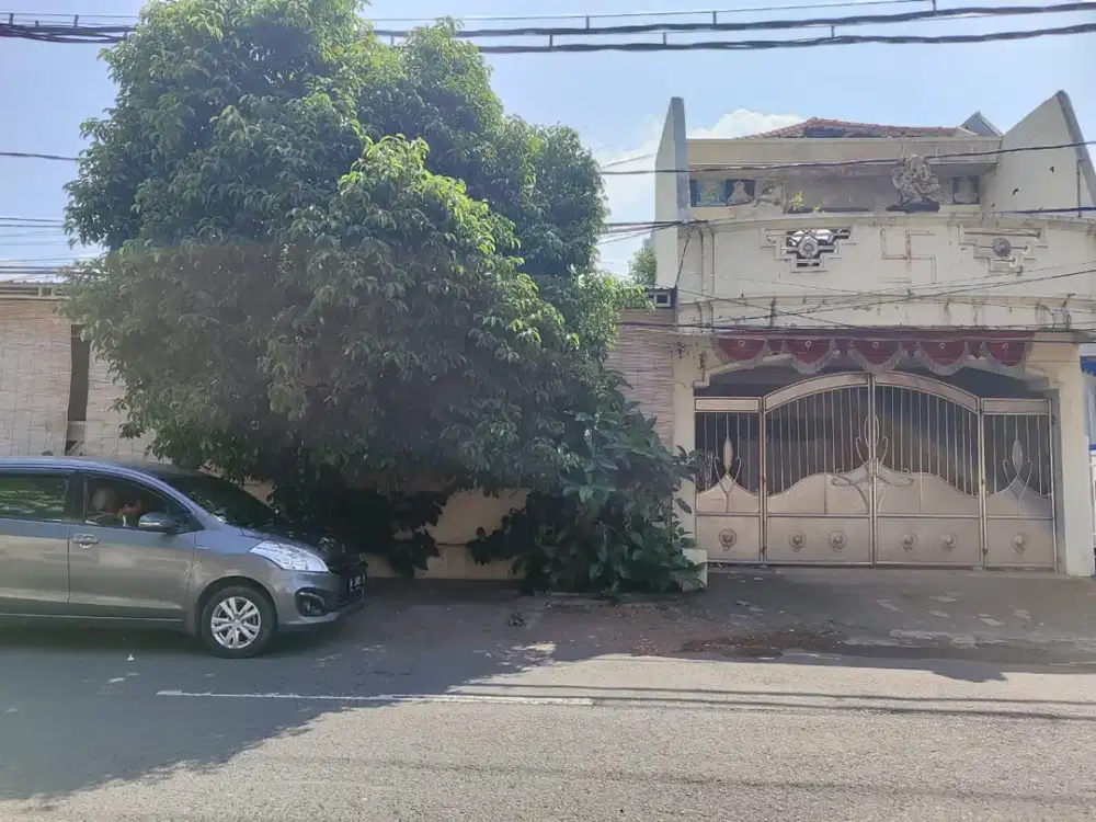 Rumah Tengah Kota Butuh Renov, Selangkah Raya Basuki Rachmat, Cocok Resto Cafe