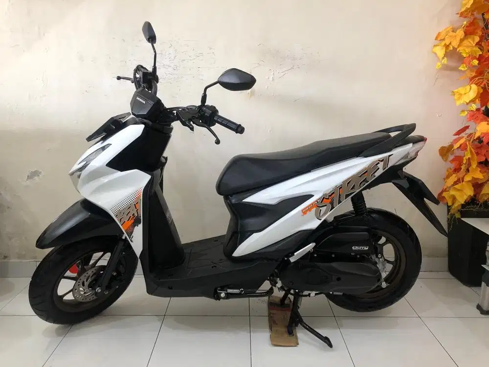 All New Beat Street white pmk 2026 km 6rb!!