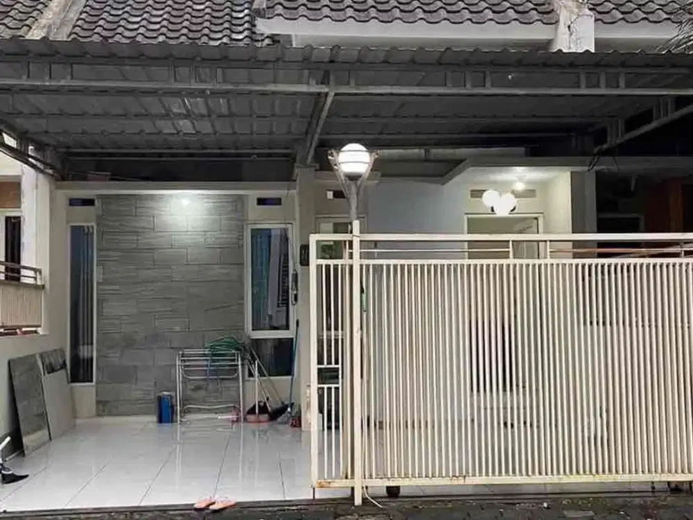 Rumah Siap Huni Tasikmadu Semi Furnish Dekat Kampus