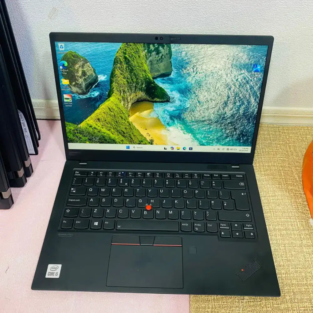 LENOVO X1 CARBON CORE i5 GEN 10 RAM 16GB SSD 256GB TOUCHSCREEN