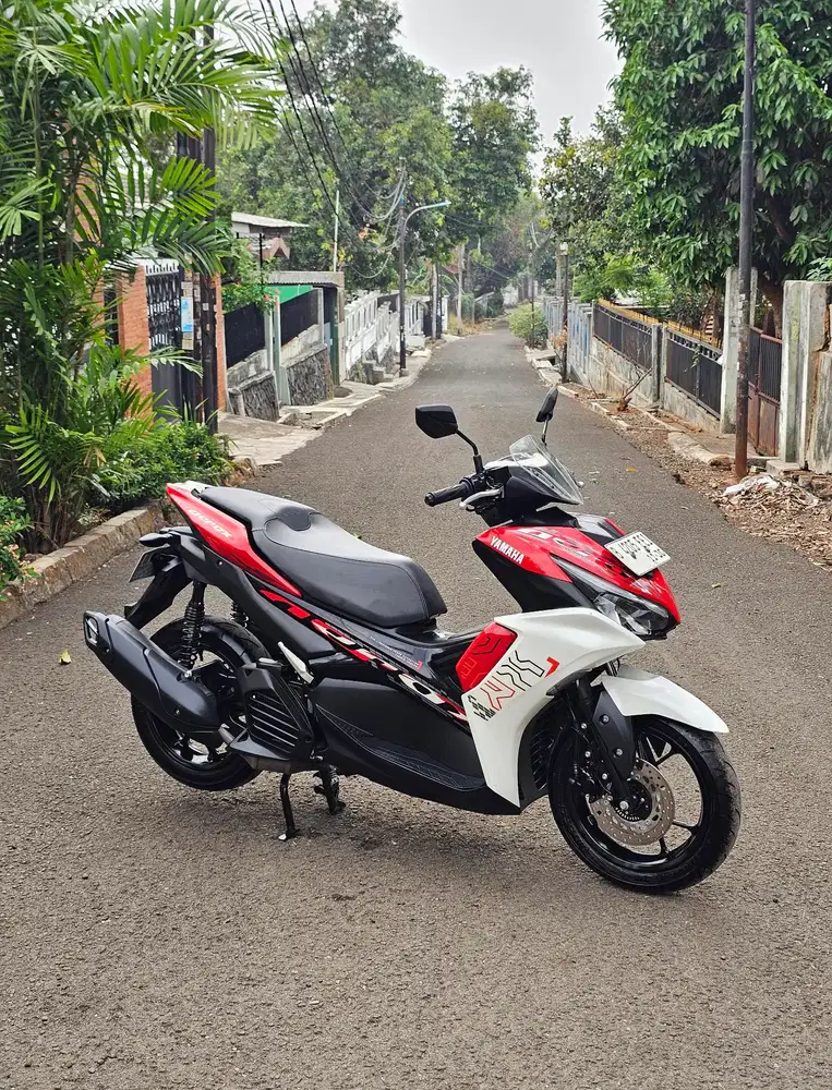 Seperti baru! YAMAHA NEW AEROX CONNECTED 2025 pajak panjang 155 vva