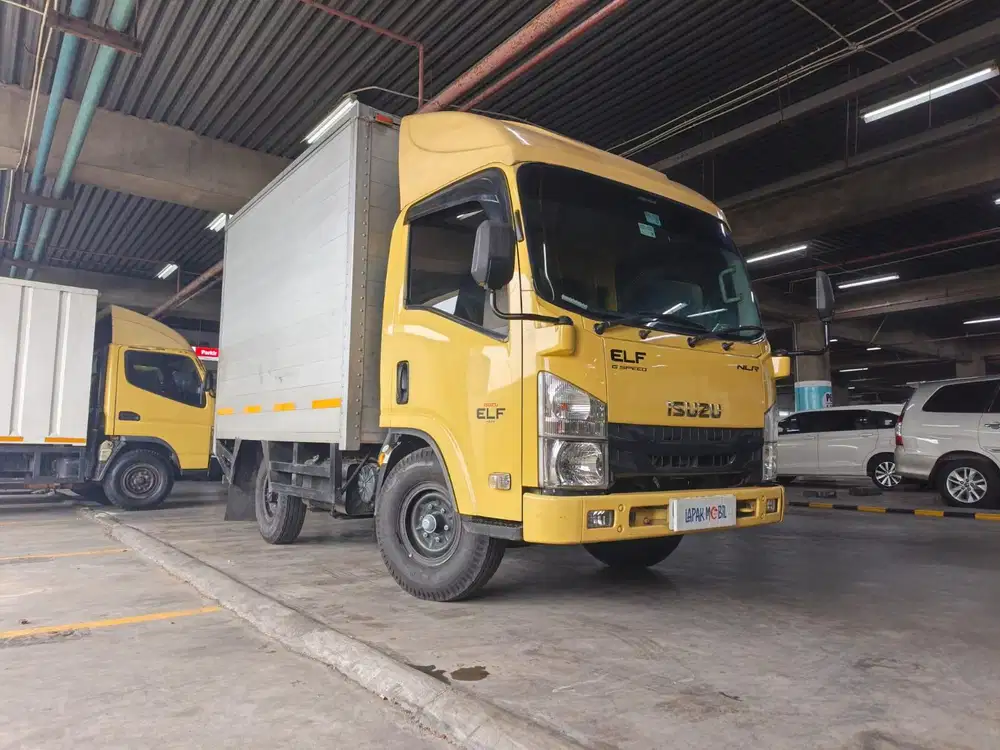 Isuzu ELF Box 3.0 NLR MANUAl MT Solar 2023 Kuning KM 65RB