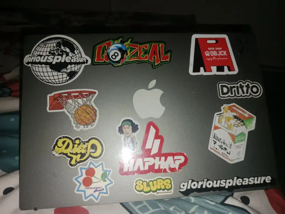 Jual laptop axio kondisi pemakaian kuliah saja