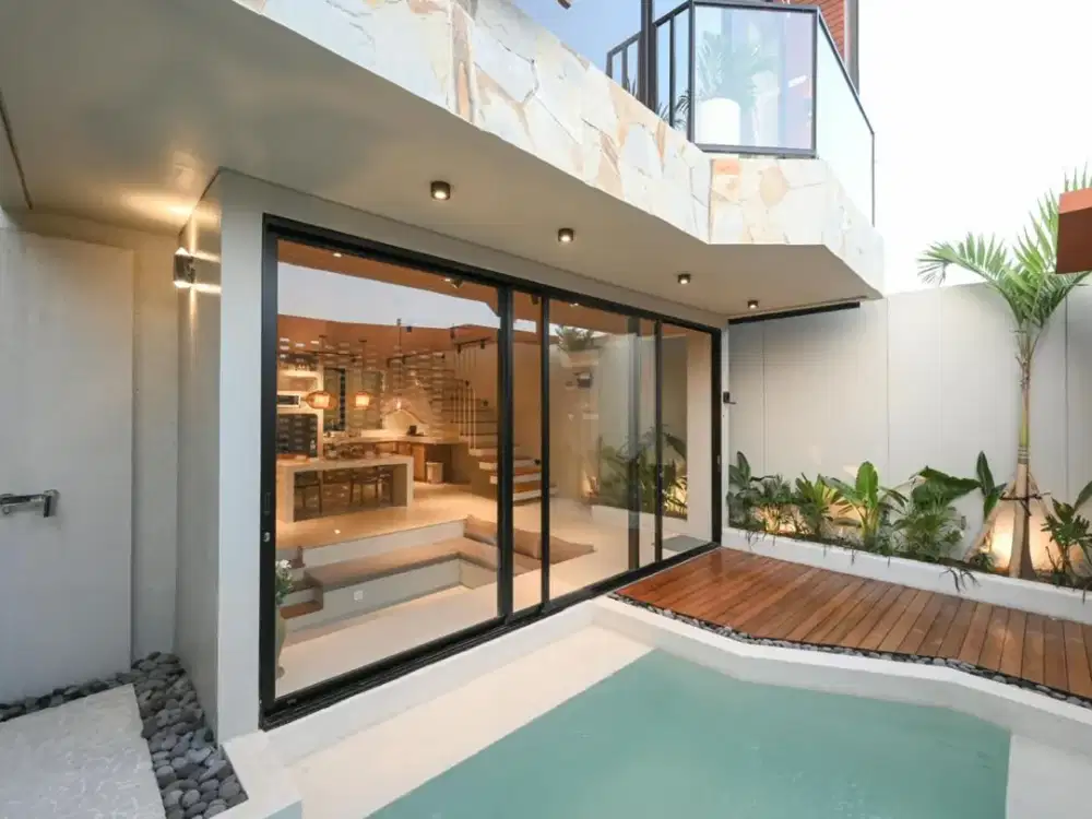 LUXURY TROPICAL VILLA IN ULUWATU