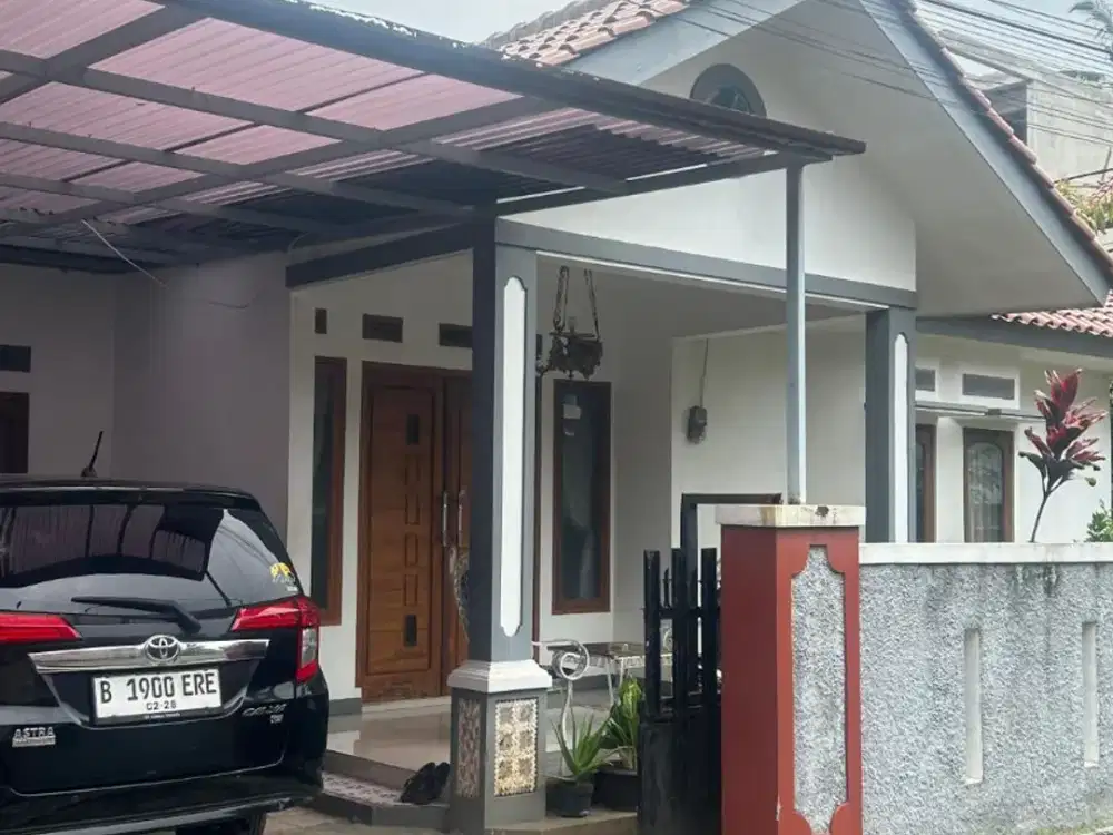 Dijual rumah di komplek mega raya sukaraja cicendo pasteur bandung
