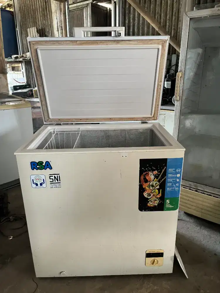box freezer RSA 200L