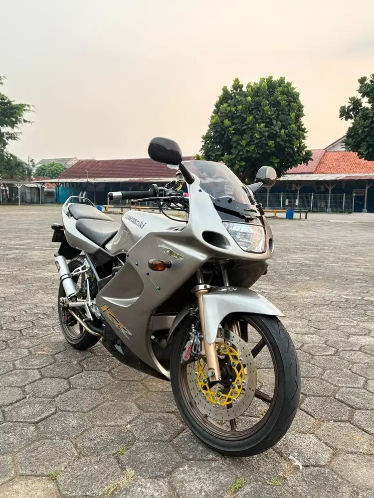NINJA RR 2003 CBU