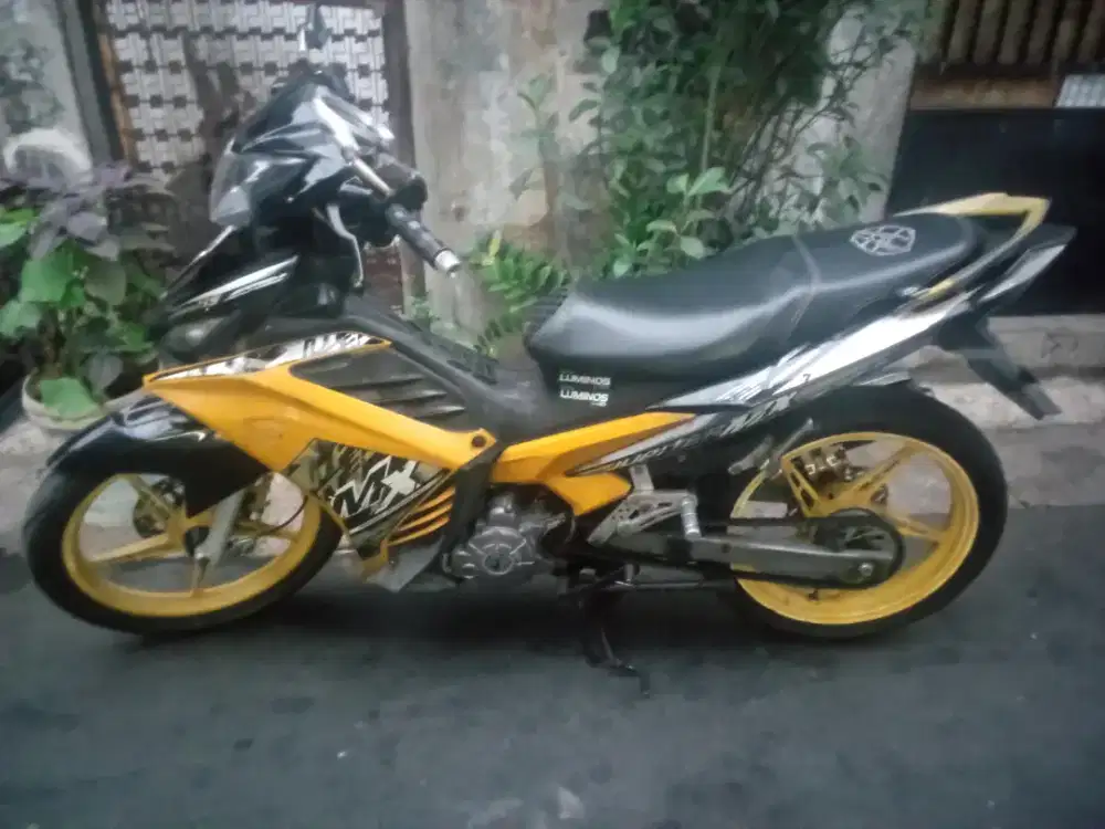 YAMAHA JUPITER MX NEW KOPLING THN 2011 HTAM MESIN HALUS SURAT LENGKAP