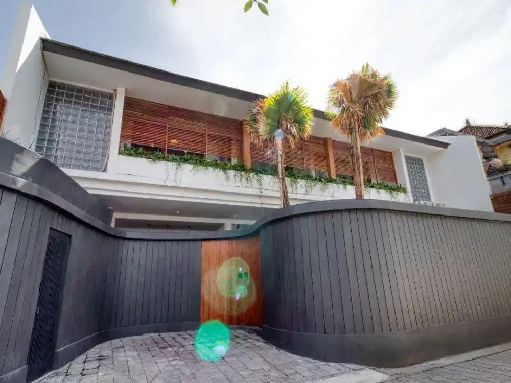 JUAL VILLA CANTIK CANGGU