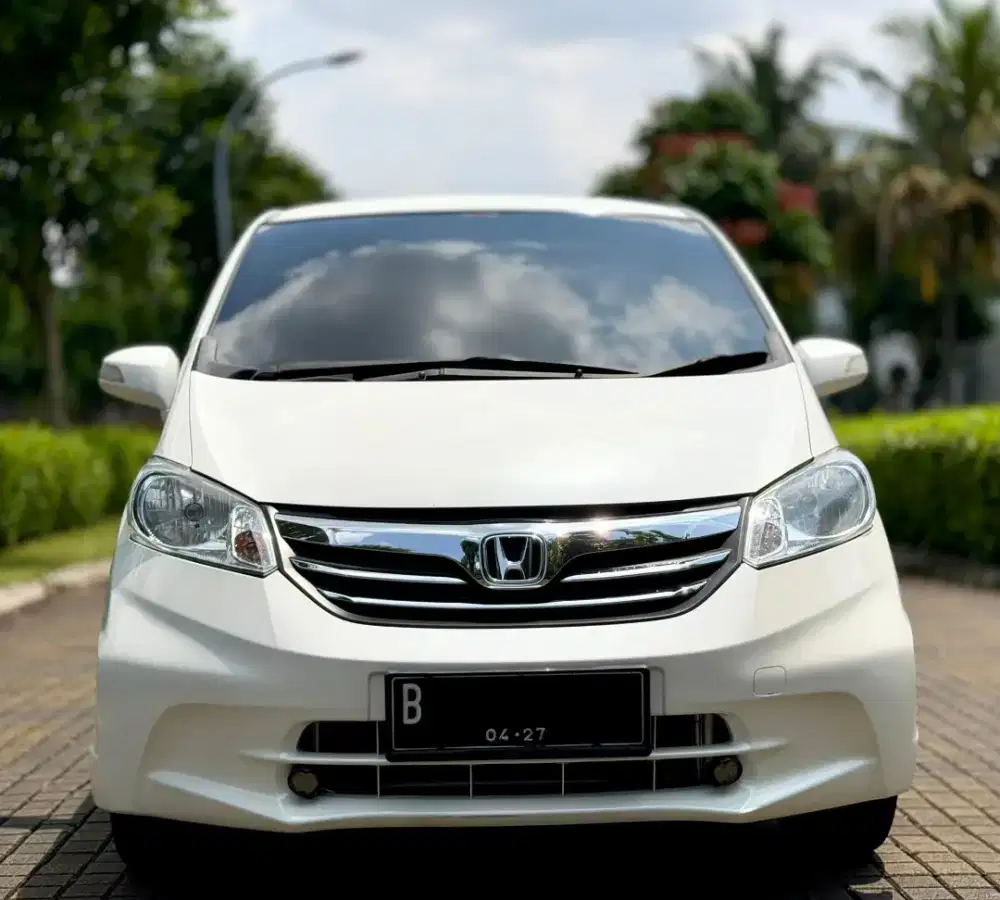 Freed SD 2013 Km LOW ada harga ada kualitas