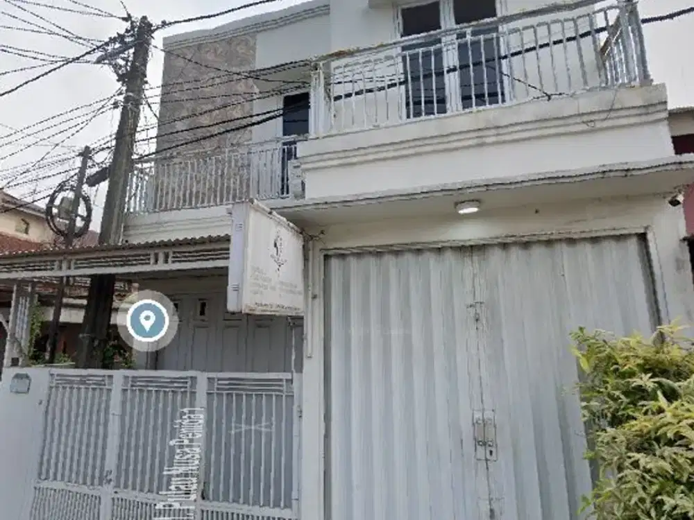 RUMAH 2 LANTAI JL PULAU NUSA PENIDA 1 BEKASI TIMUR