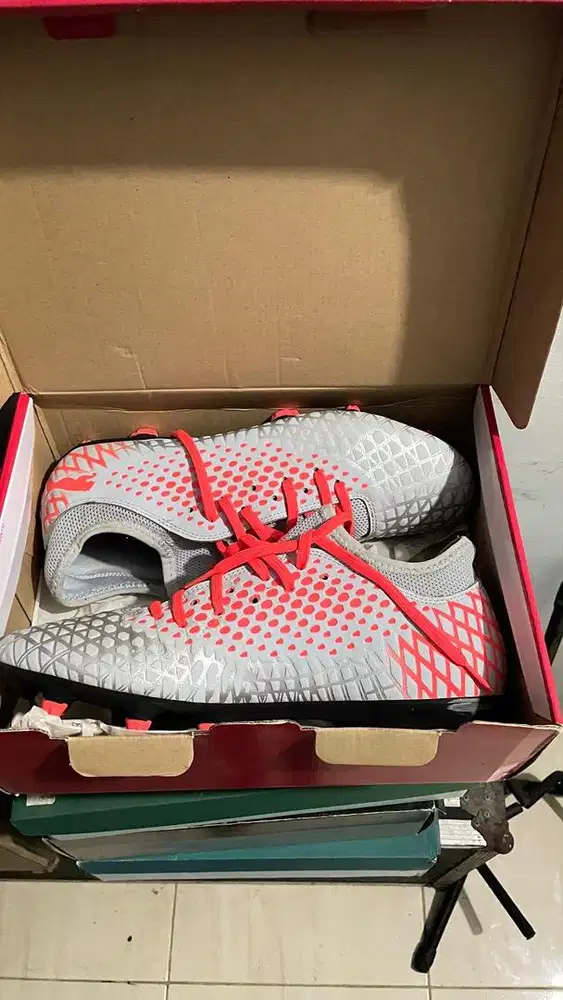 Sepatu Puma Future 4.4 FG