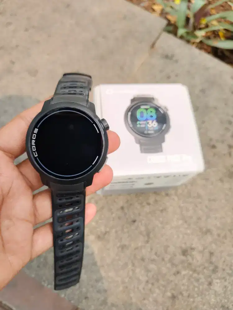 Coros pace pro black