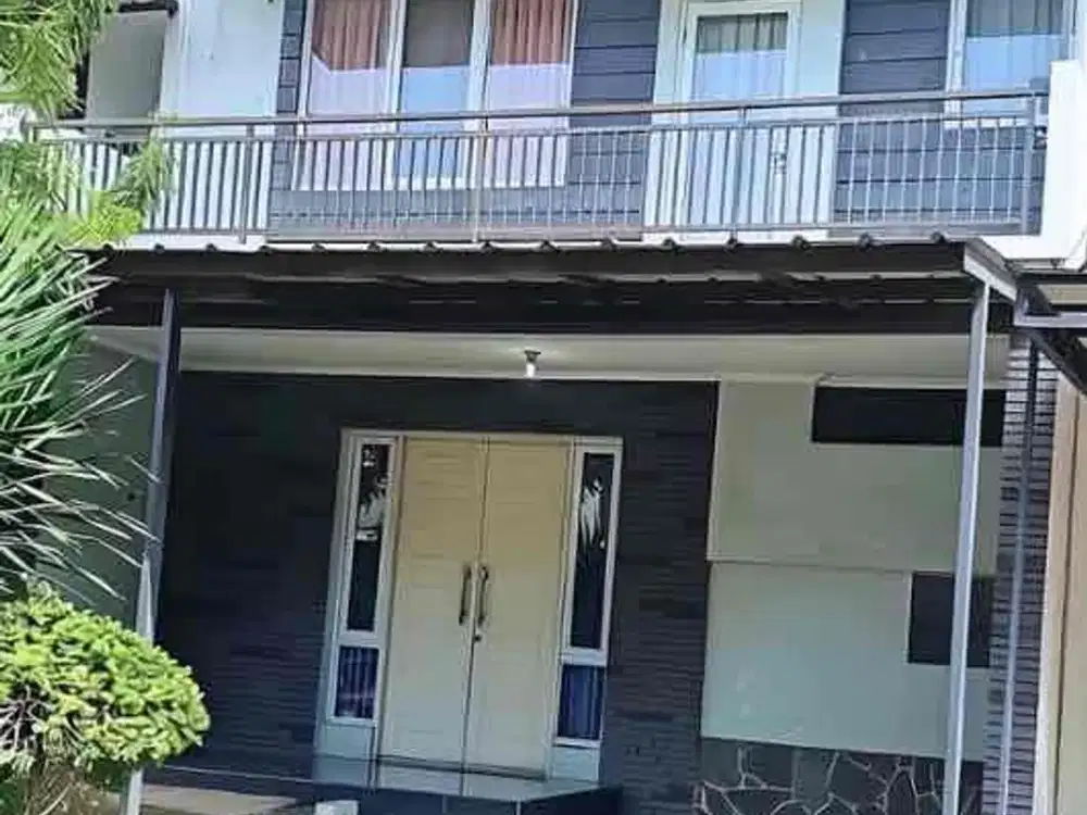 Sewa Rumah bagus (nego) lokasi strategis kawasan elit kota wisata