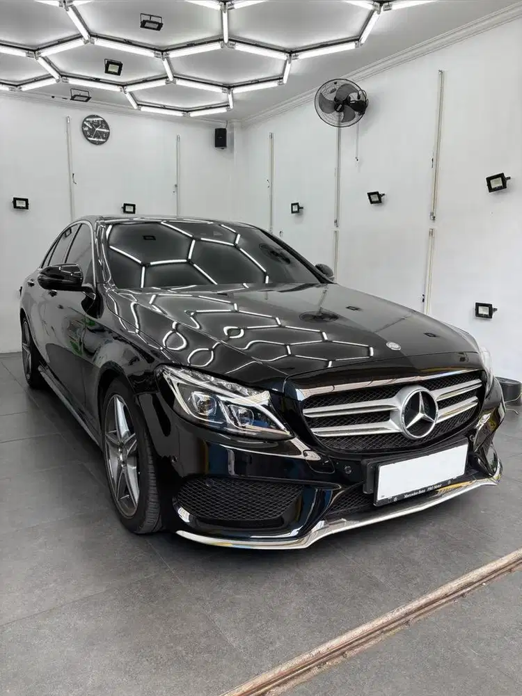 MERCEDES BENZ C250 AMG W205