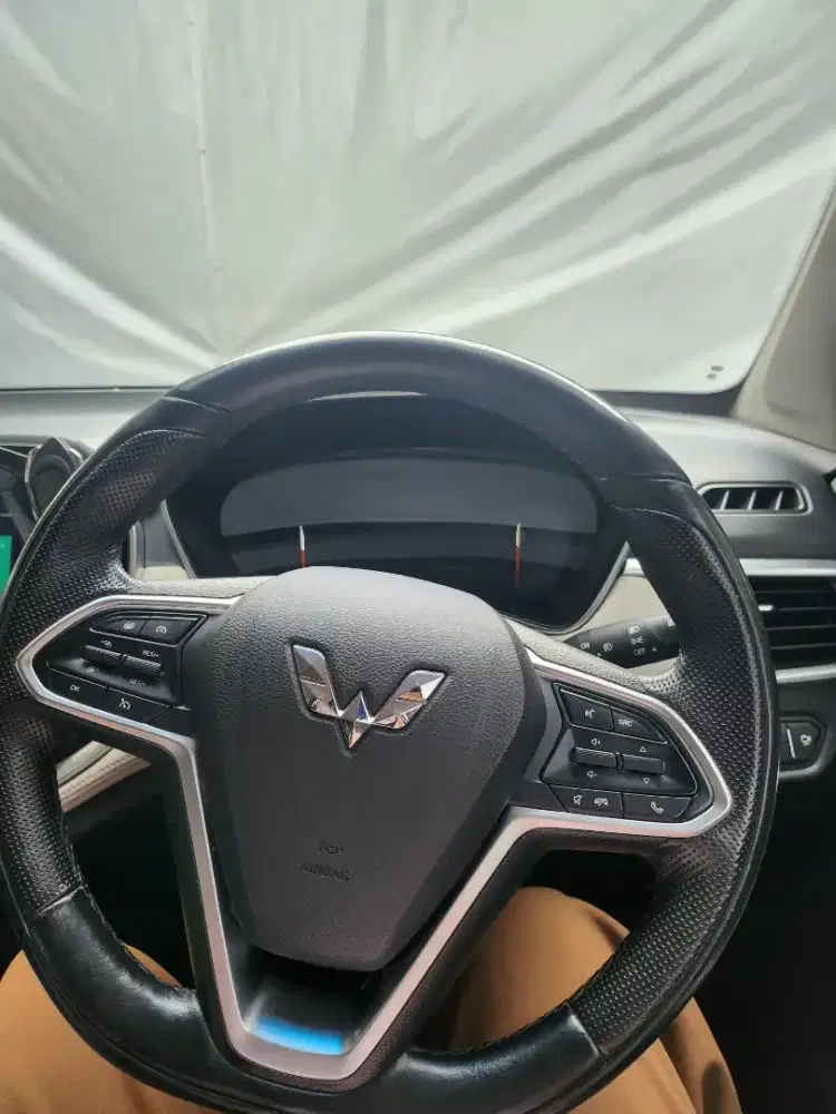Wuling almaz tahun 2021