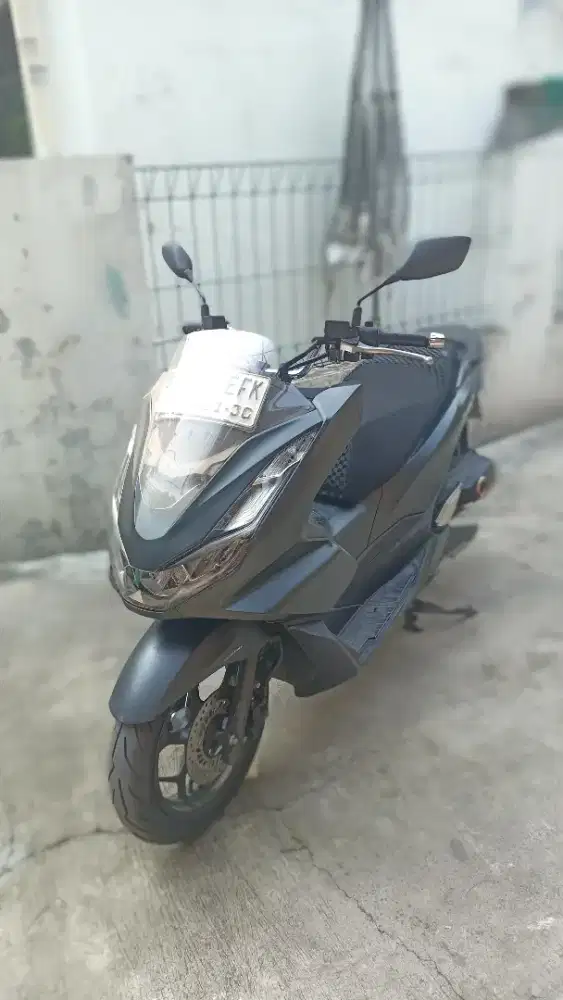 Honda PCX 160 tahun 2022 murah