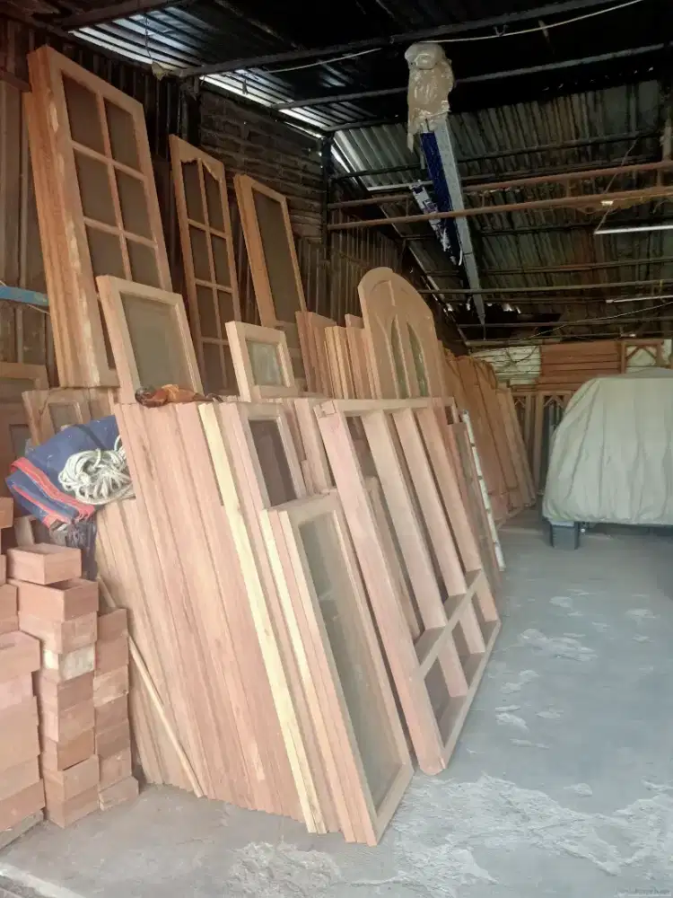Kusen pintu oven almunium