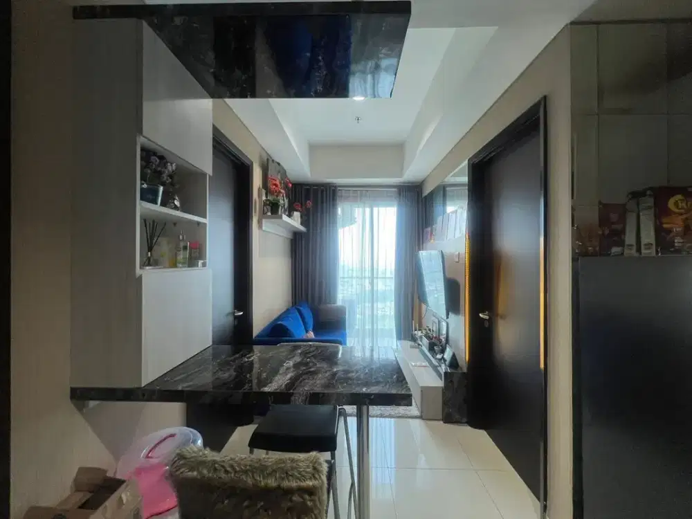 Dijual Apartemen Puri Mansion Tower Crystal, 63m², 2+1 BR, Full Furnished + Interior Design, Parkir 2 Mobil, Rp 1.6 M Nego